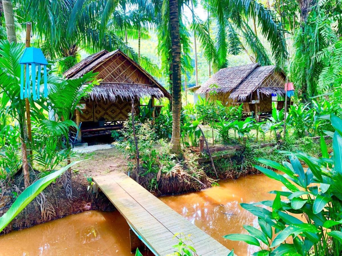Lantacoconutgardenbungalow Apartment Koh Lanta Exterior photo